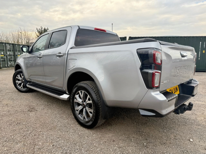 Isuzu D-Max DL40 - Image 2