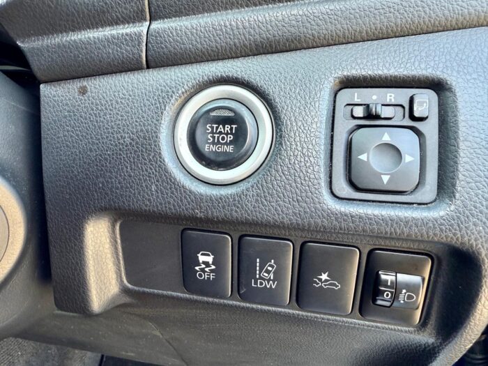 Mitsubishi L200 DI-D 150 Barbarian - Image 18