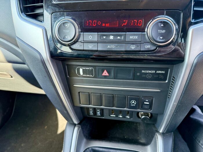 Mitsubishi L200 DI-D 150 Barbarian - Image 21