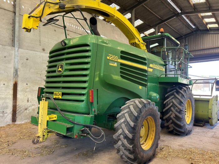 John Deere 7200 Forager - Image 4