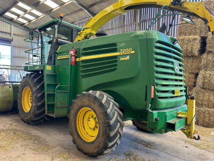 John Deere 7200 Forager - Image 3
