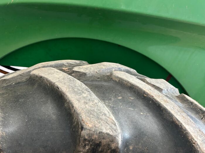 John Deere 7200 Forager - Image 11