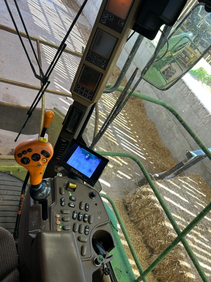 John Deere 7200 Forager - Image 22