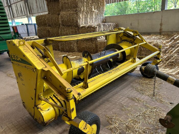 John Deere 7200 Forager - Image 18