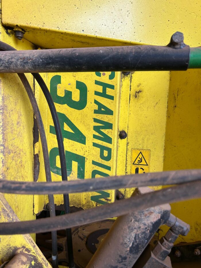 John Deere 7200 Forager - Image 30
