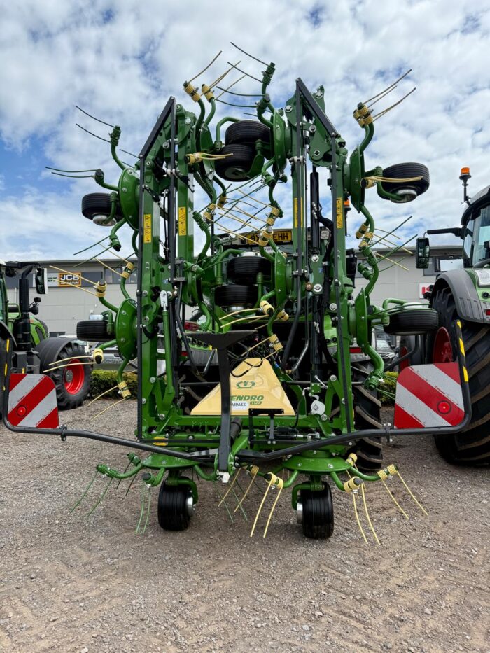 Krone Vendro 1120 Tedder (Ex Krone Stock)