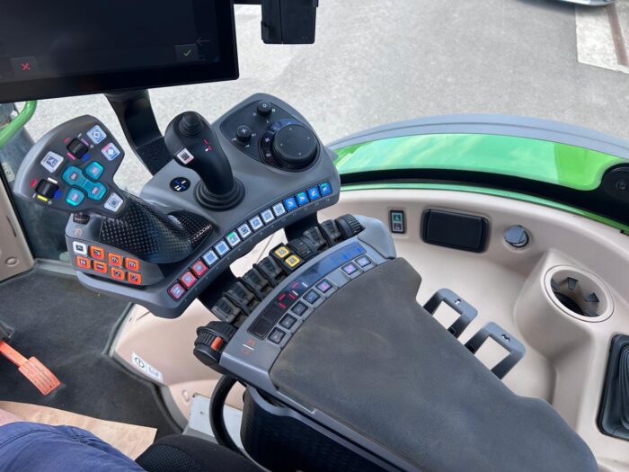 Fendt 728 Profi+ S2 - Image 14