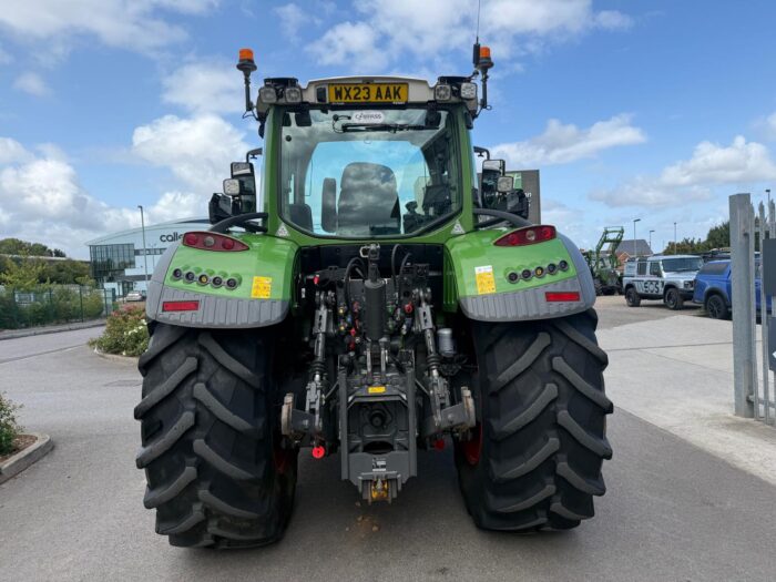 Fendt 724 Gen6 Profi+ S2 - Image 4