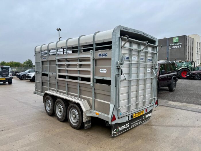 M-Tec 14Ft Tri-Axle Livestock Trailer With Decks (Demonstrator) - Image 10