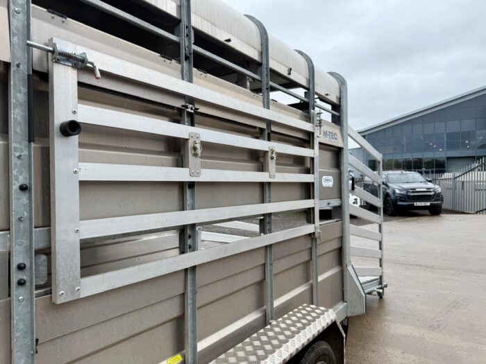 M-Tec 14Ft Tri-Axle Livestock Trailer With Decks (Demonstrator) - Image 21
