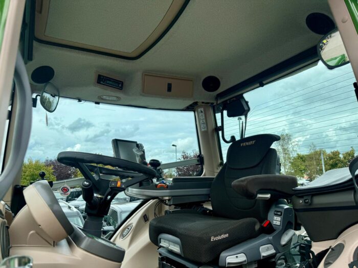 Fendt 828 Vario ProfiPlus - Image 5