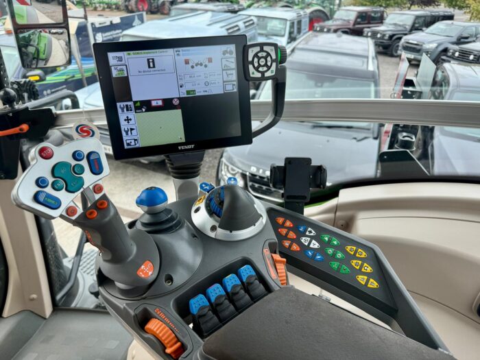 Fendt 828 Vario ProfiPlus - Image 14