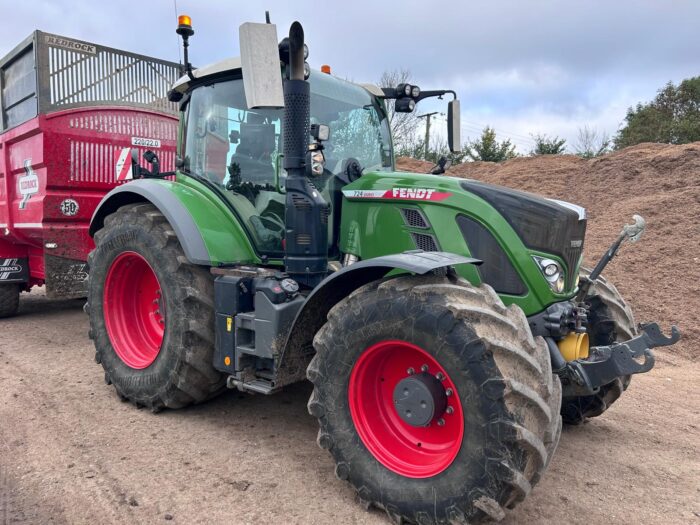 Fendt 724 Gen6 Profi+ S2 - Image 3