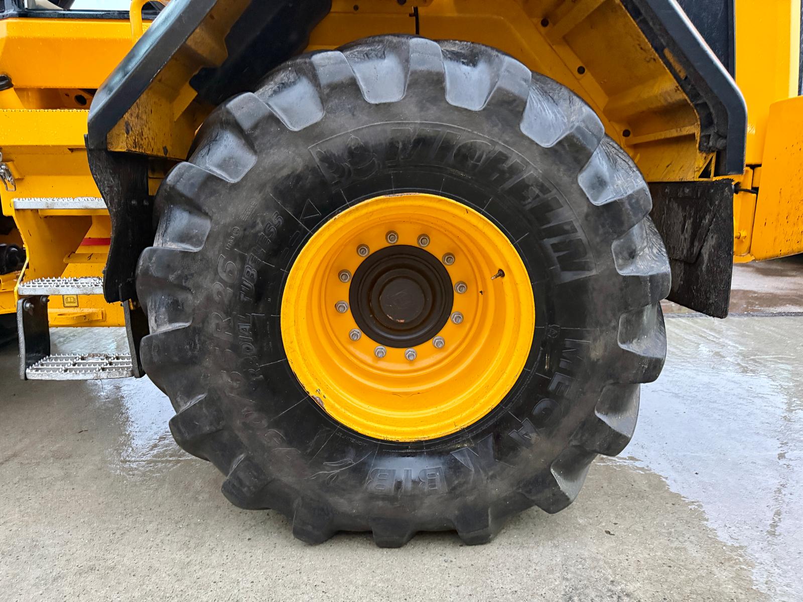 JCB 435s Loader - Image 13