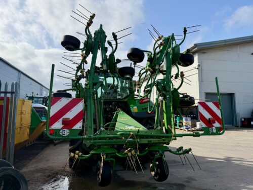 Krone KW8.82 Tedder